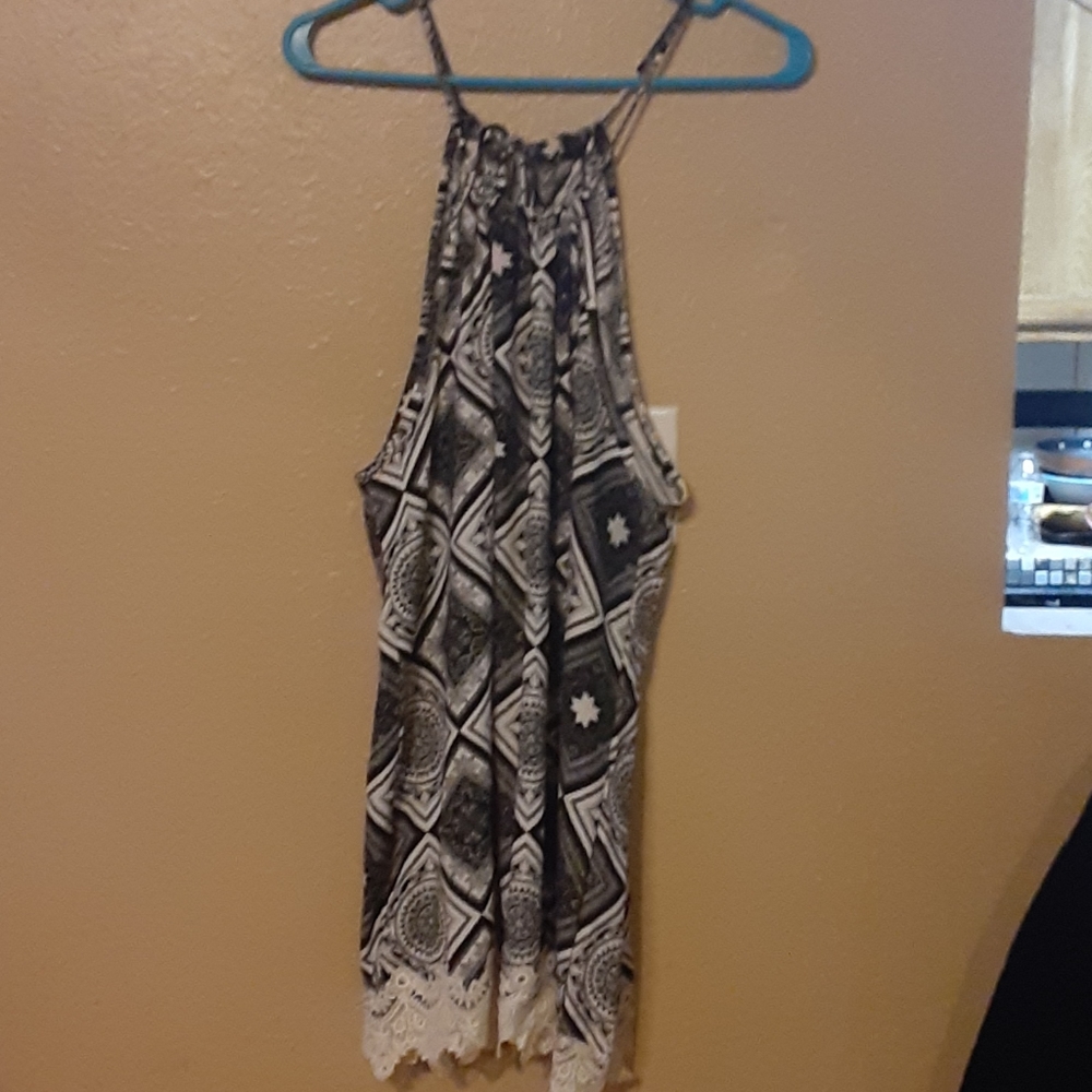 Haulter top dress